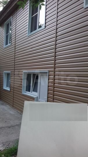 Дом 79 м² на участке 4 сот.