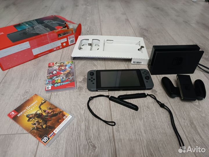 Игровая приставка nintendo switch