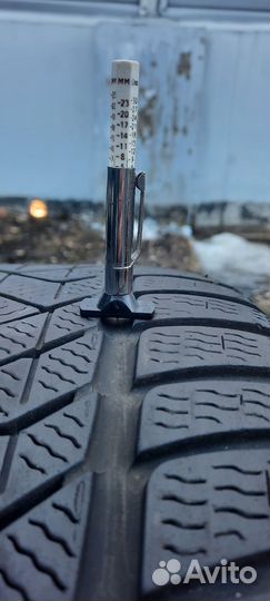 Pirelli Winter Sottozero 3 245/40 R19 98V