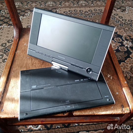 Портативный видеопроигрыватель