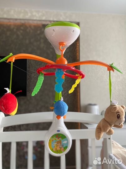 Мобиль на кроватку chicco с проектором