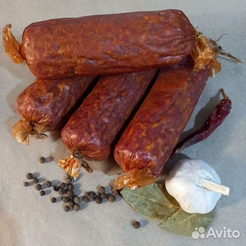 Говяжья колбаса домашнего копчения халяль