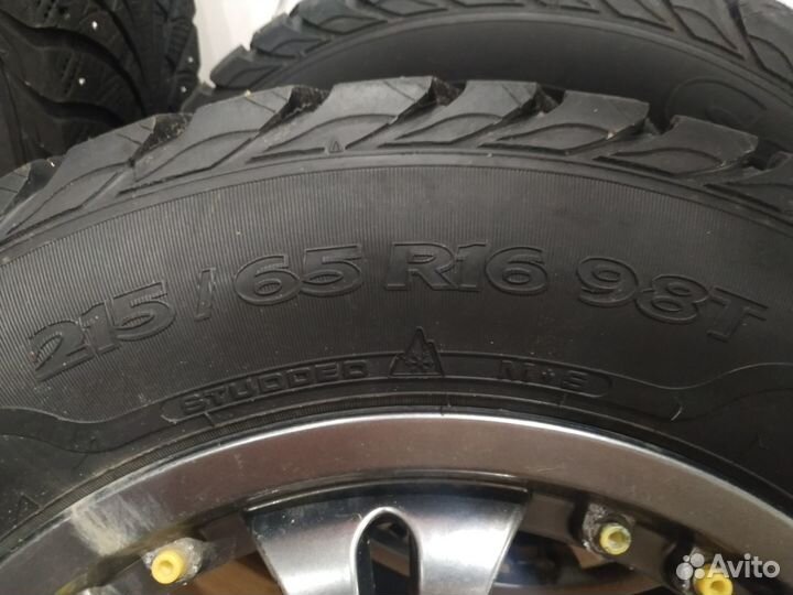 Колеса в сборе 215/65 R16 зимние