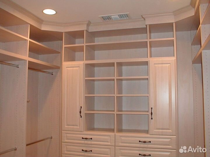 Стенка в гостиную