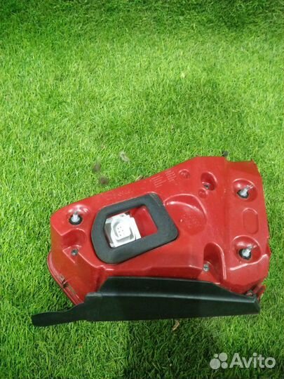 Фонарь крышки багажника задний левый Audi A8 D4