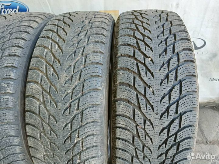 Nokian Tyres Hakkapeliitta R3 SUV 235/55 R20 102R