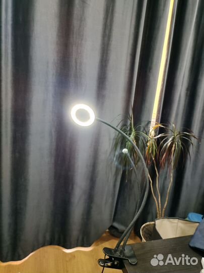 Кольцевая лампа для селфи