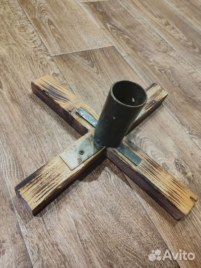 Крестовина для елки