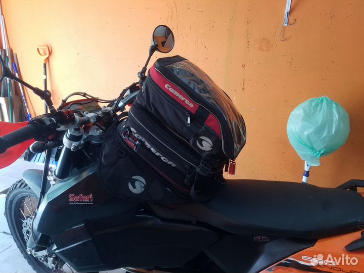 Сумка на бак мотоцикла на магнитах большая