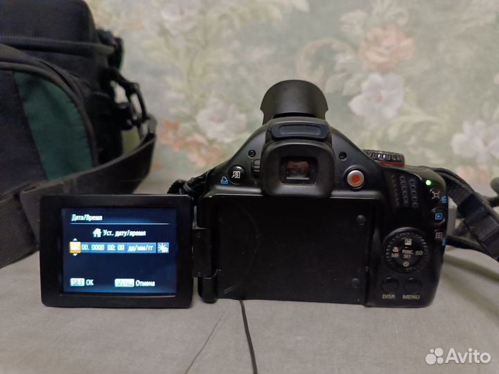 Фотоаппарат Canon PC1560