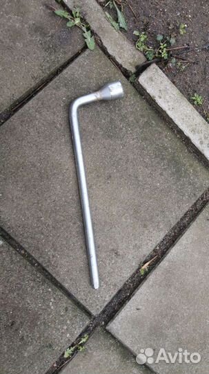 Баллонный ключ мерседес