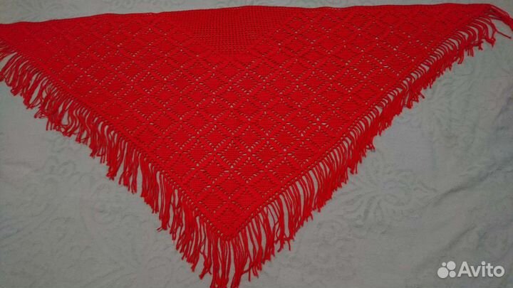 Шаль ажурная, ручная вязка