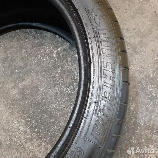 Michelin Pilot Super Sport 245/40 R18