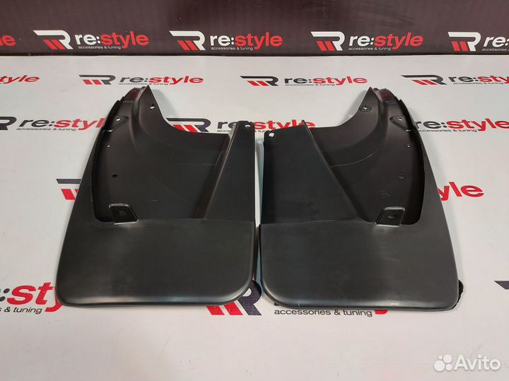 Брызговики Toyota Land Cruiser Prado 150 2м T1309