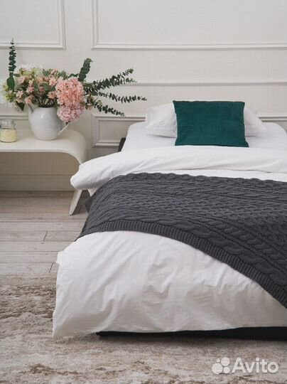 Кровать с матрасом, цена за полный комплект. Без предоплаты