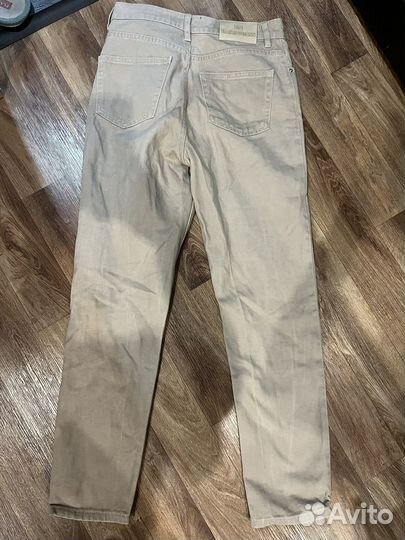 Продам джинсы MOM с высокой посадкой