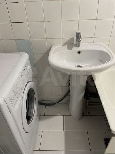 Комната 35 м², 1/2 эт.