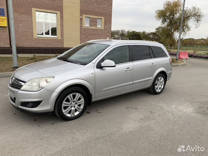 Opel Astra 1.8 AT, 2011, 162 000 км