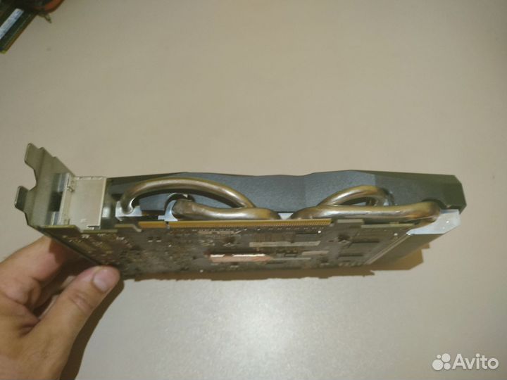 Asus GTX 760 2 GB