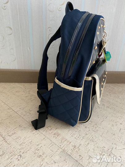 Портфель школьный для девочки