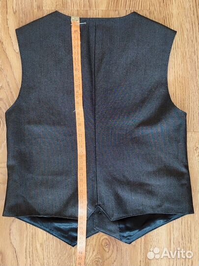 Брюки и жилет на мальчика 122 рост