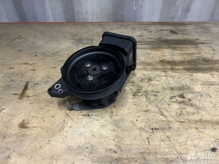 Насос гур BMW E60 E61 M47 M57 Дизель