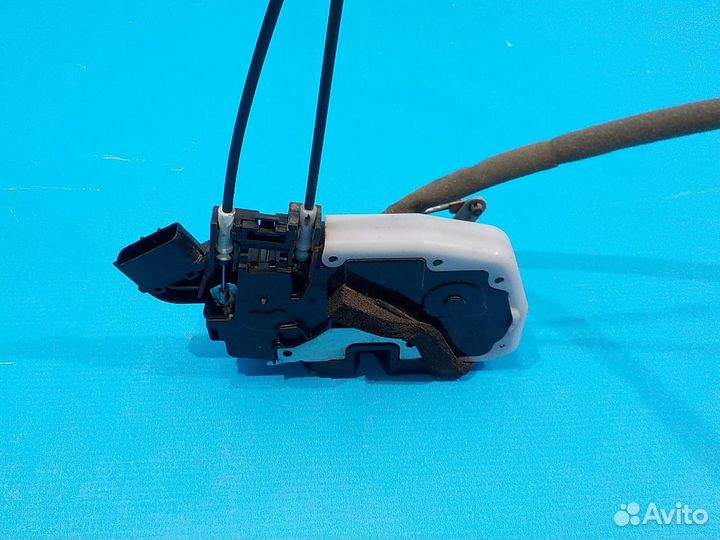 Замок двери передней правой Nissan Almera G15 2013