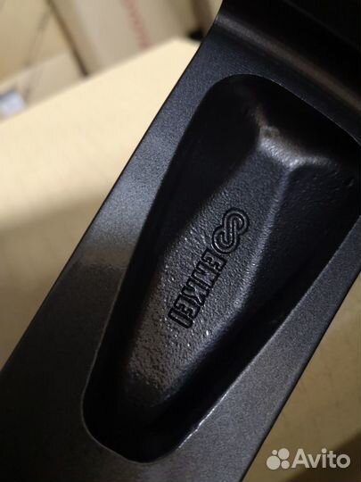 Диски Subaru R18 TRD ковка оригинал новые