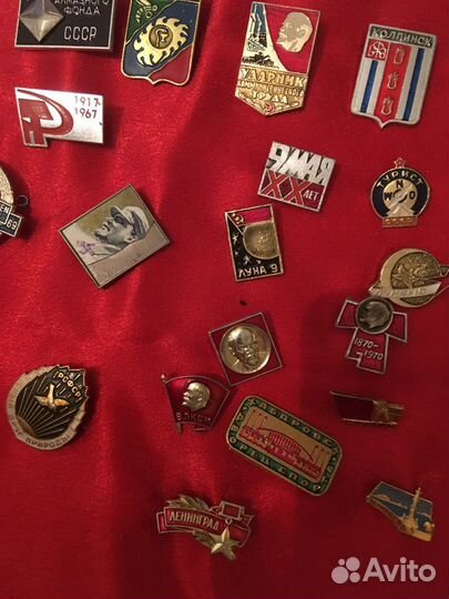 Значки советских времён