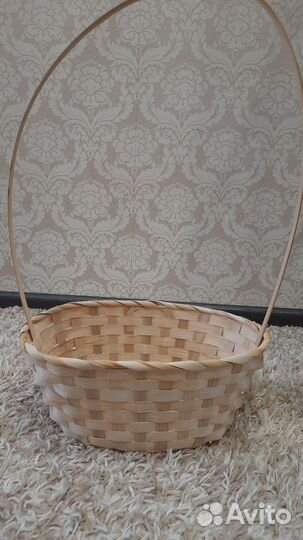 Корзина плетеная