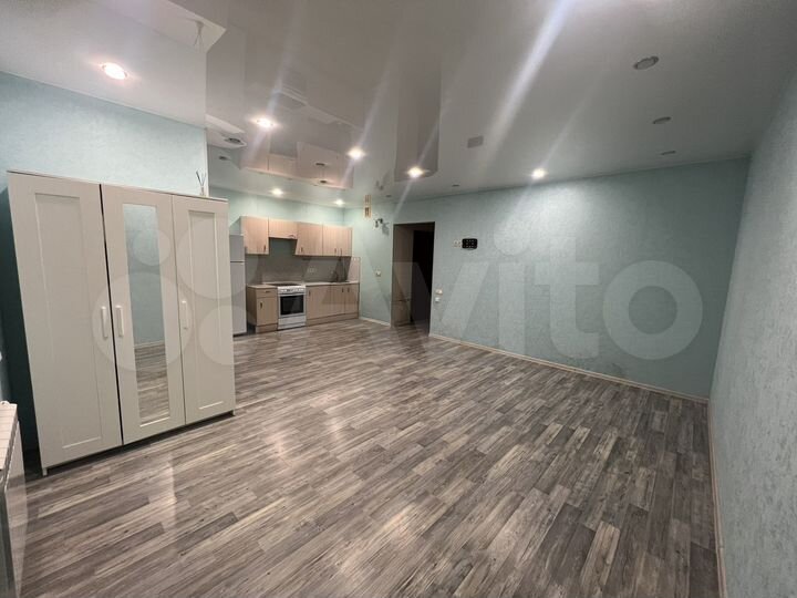 2-к. квартира, 51 м², 1/4 эт.