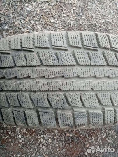 Dunlop Graspic DS2 215/55 R17 25B