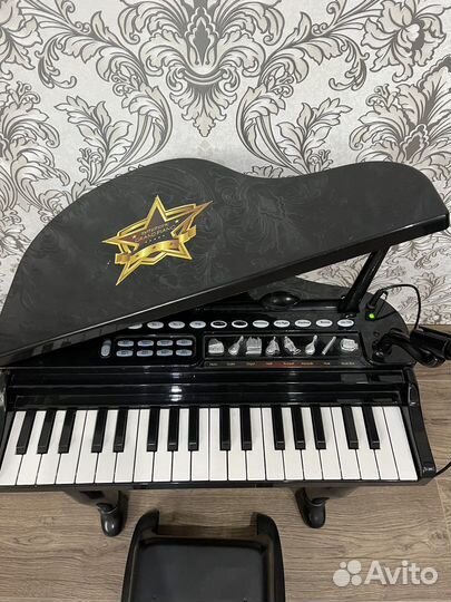 Детское пианино