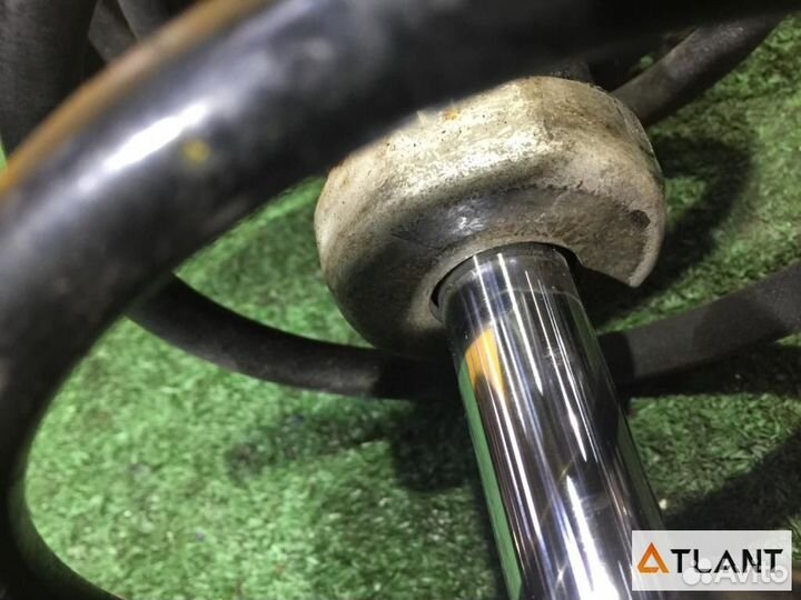 Стойка передняя toyota ractis