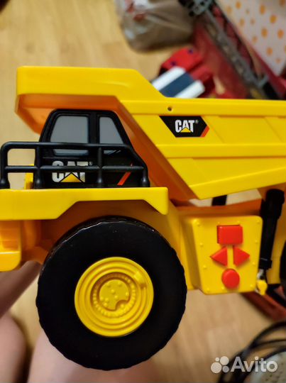 Машинки для мальчика игрушки