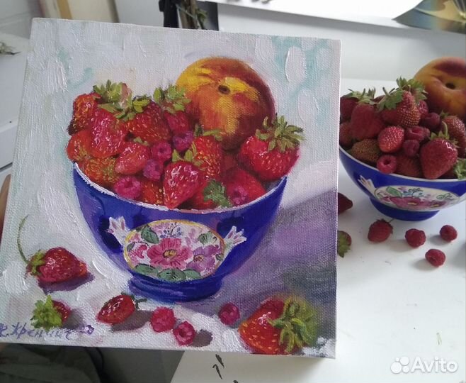 Картина ягоды клубника в чашке маслом 20*20 см
