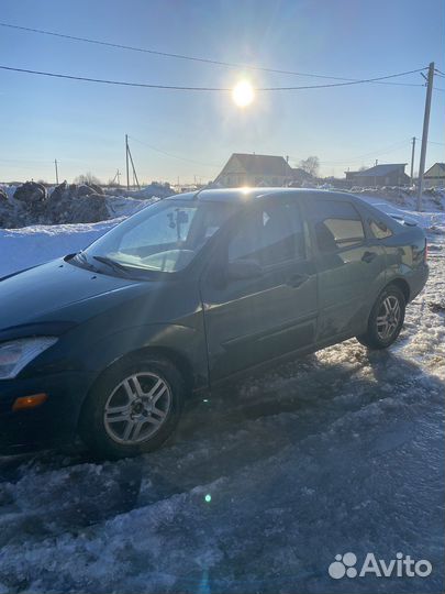 Ford Focus 2.0 AT, 2000, битый, 210 000 км
