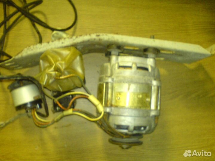 Электродвигатель от советских стиральных машин с к