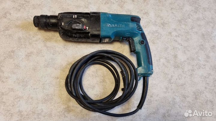 Перфоратор Makita HR2450