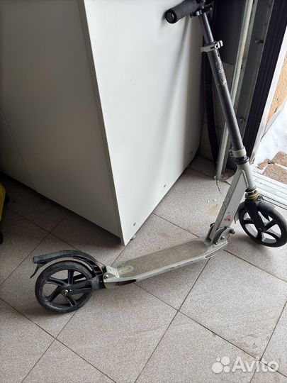 Самокат Dechatlon