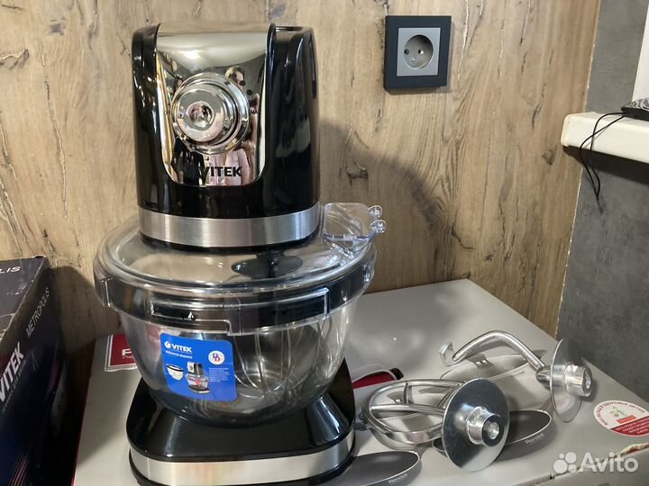 Новый кухонный комбайн vitek VT-1434, 1000 Вт