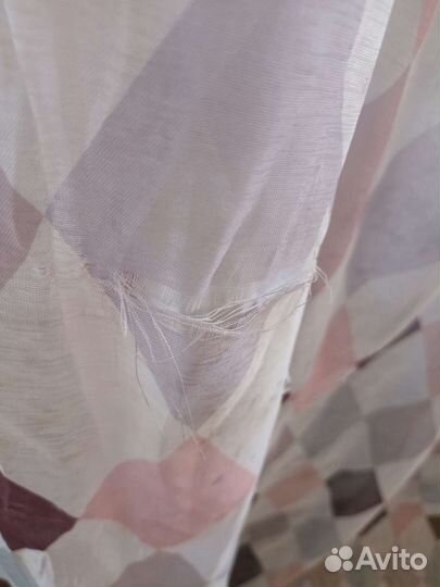 Тюль с геометрическим рисунком