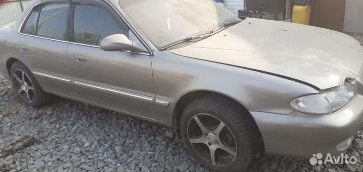 Хендай Соната в разборе, есть все запчасти