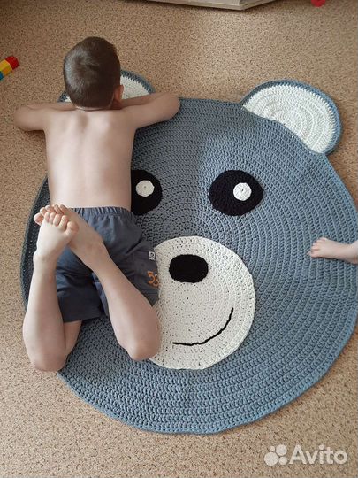 Коврик из трикотажной пряжи