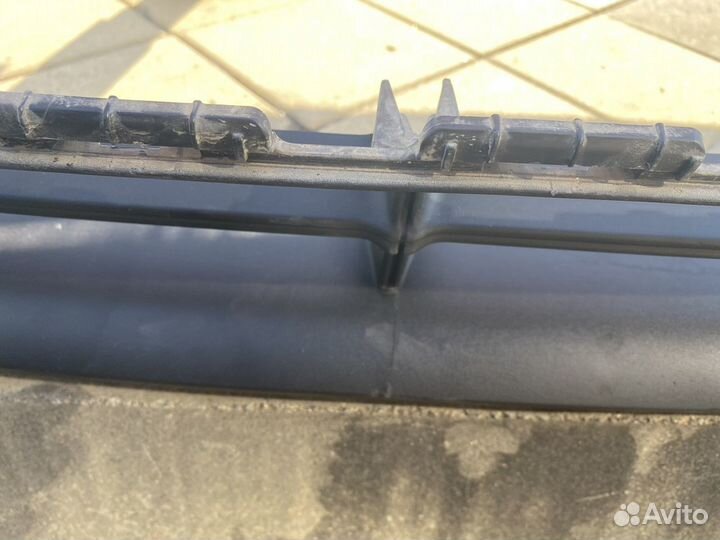 Губа на передний бампер