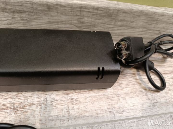 Блок питания для Xbox 360 Slim оригинал