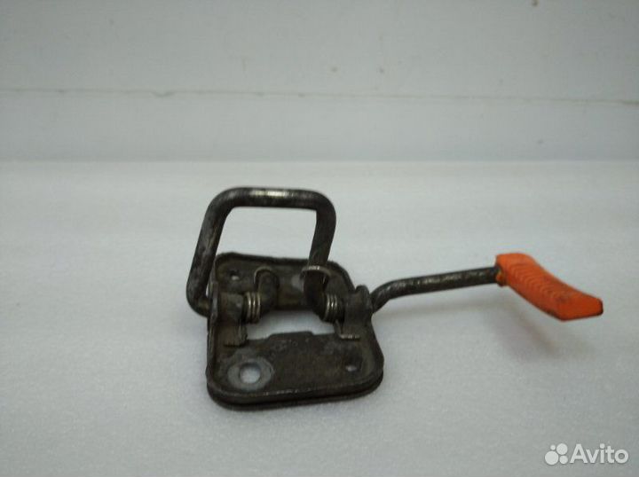 Крюк замка капота Volkswagen Polo 5 612 рестайлинг