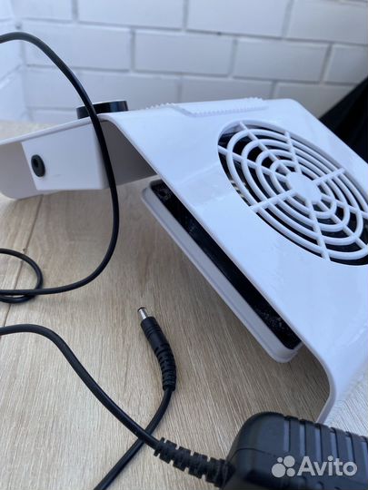 Пылесос для маникюра