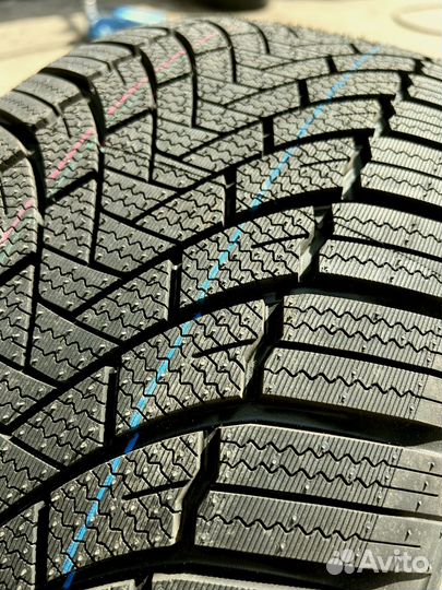 iLink SnowGripper I 255/35 R20 114U