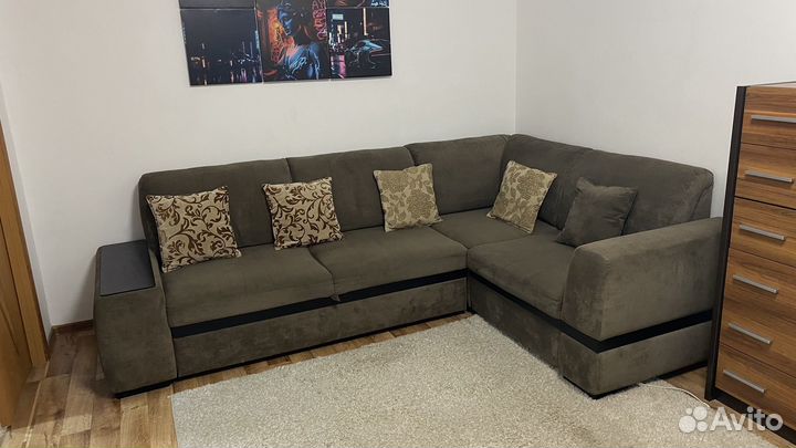Угловой диван бу